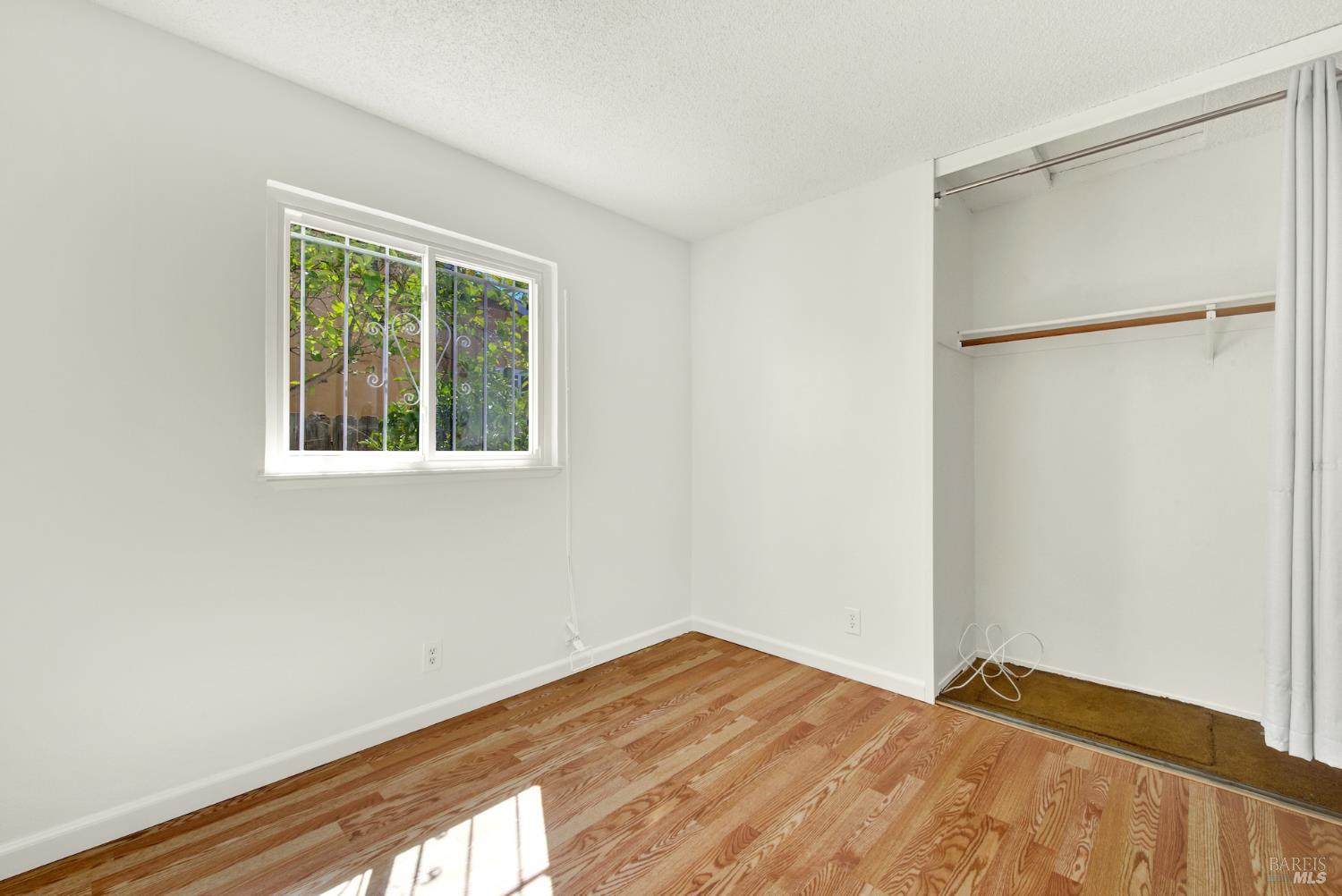 Detail Gallery Image 19 of 28 For 224 De Paul Dr, Vallejo,  CA 94589 - 4 Beds | 2 Baths