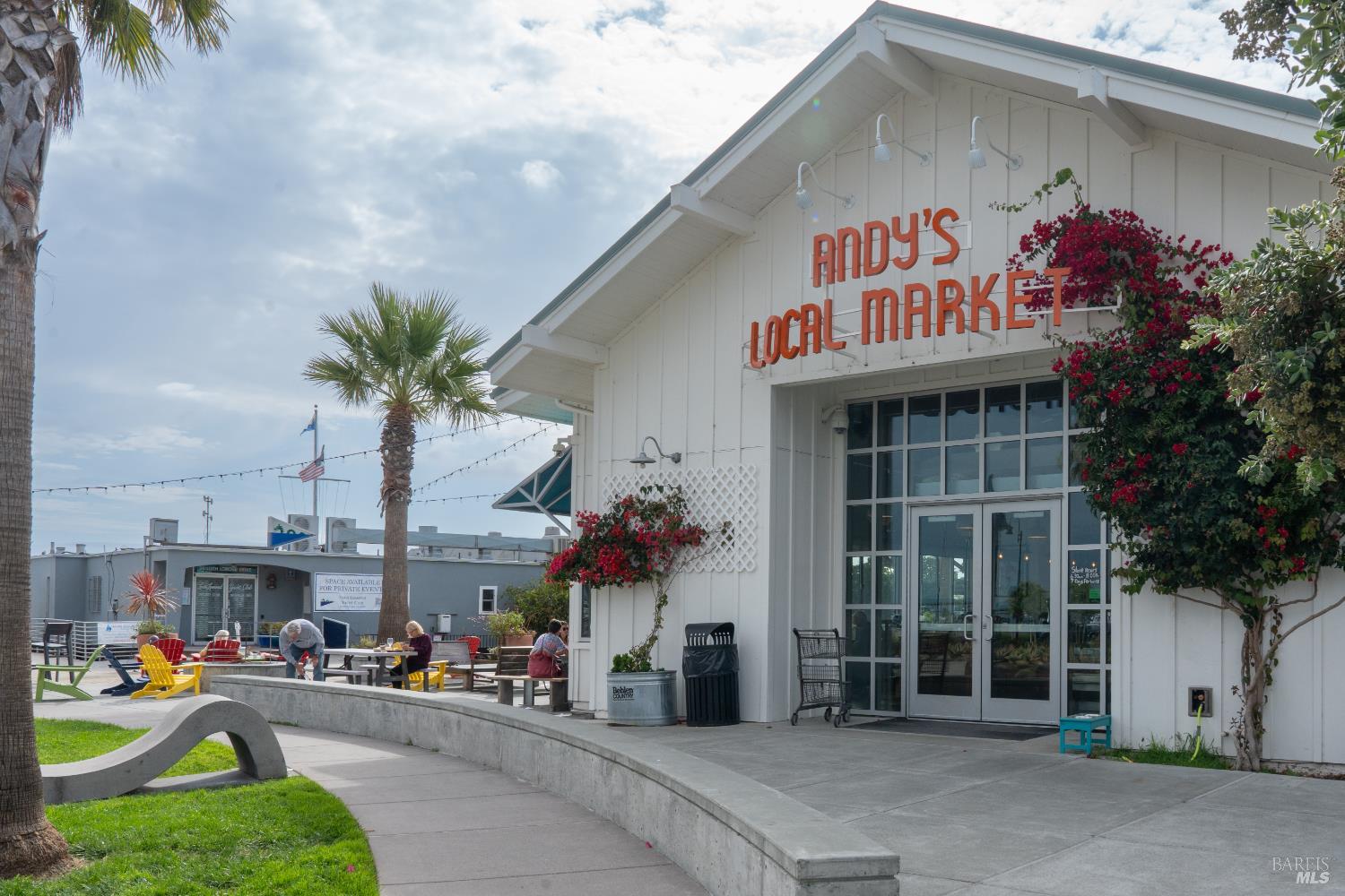 Detail Gallery Image 55 of 57 For 24 Bonnie Banks Way, San Rafael,  CA 94901 - 4 Beds | 3/1 Baths