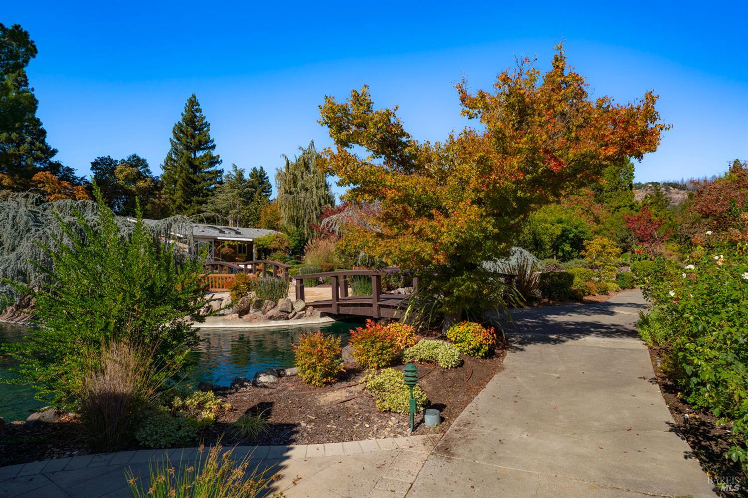 Detail Gallery Image 24 of 28 For 56 Laguna Seca Ct, Saint Helena,  CA 94574 - 3 Beds | 2 Baths