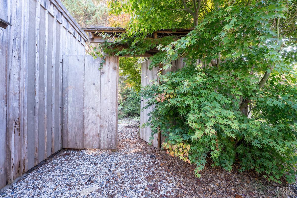 Detail Gallery Image 21 of 34 For 9001 N Highway 1 Unkn, Mendocino,  CA 95460 - 2 Beds | 0 Baths