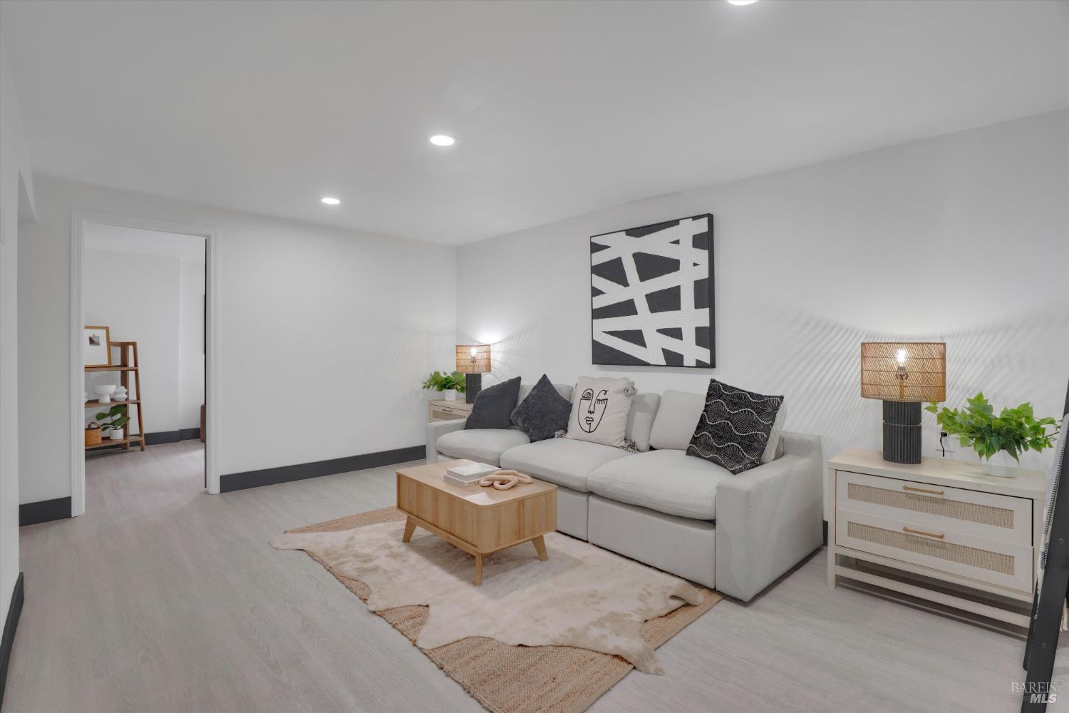 Detail Gallery Image 29 of 57 For 431 Brown St, Napa,  CA 94559 - 5 Beds | 2 Baths