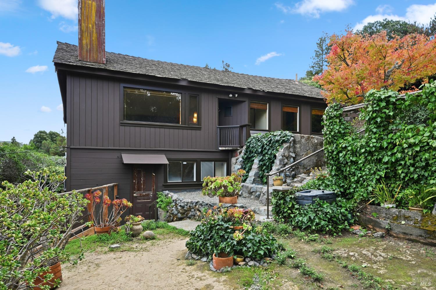 Detail Gallery Image 36 of 43 For 666 Redwood Ave, Corte Madera,  CA 94925 - 3 Beds | 2 Baths