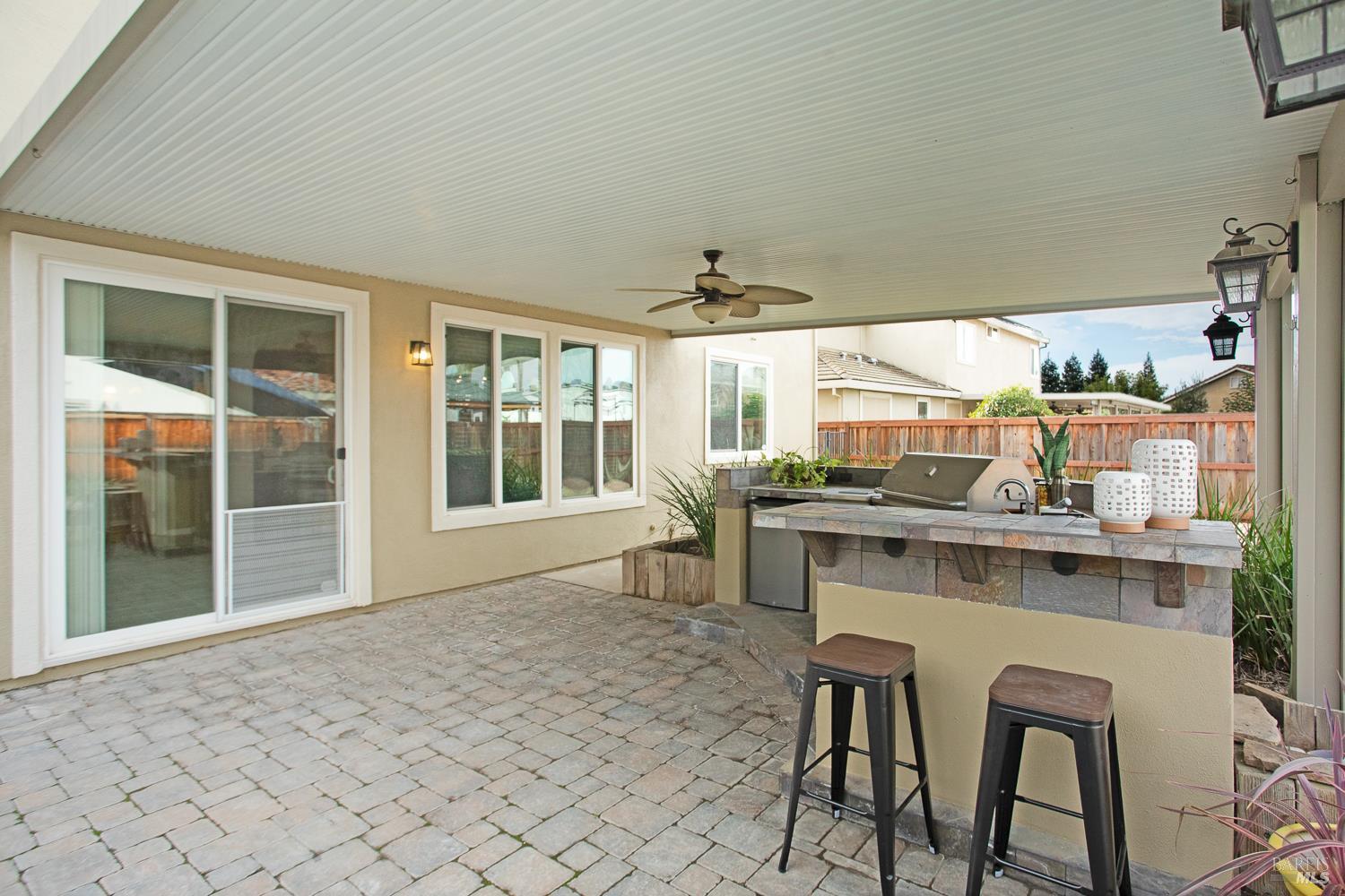 Detail Gallery Image 54 of 68 For 1440 Folsom Downs Cir, Dixon,  CA 95620 - 5 Beds | 3/1 Baths