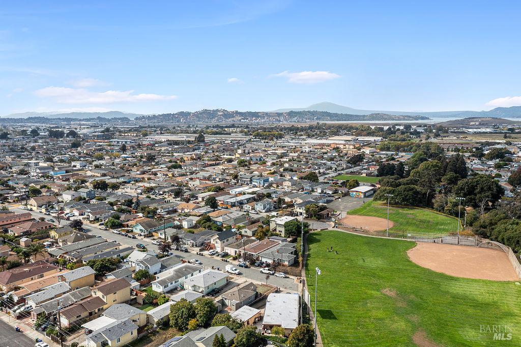 Detail Gallery Image 28 of 28 For 2020 19th St, San Pablo,  CA 94806 - 2 Beds | 1 Baths