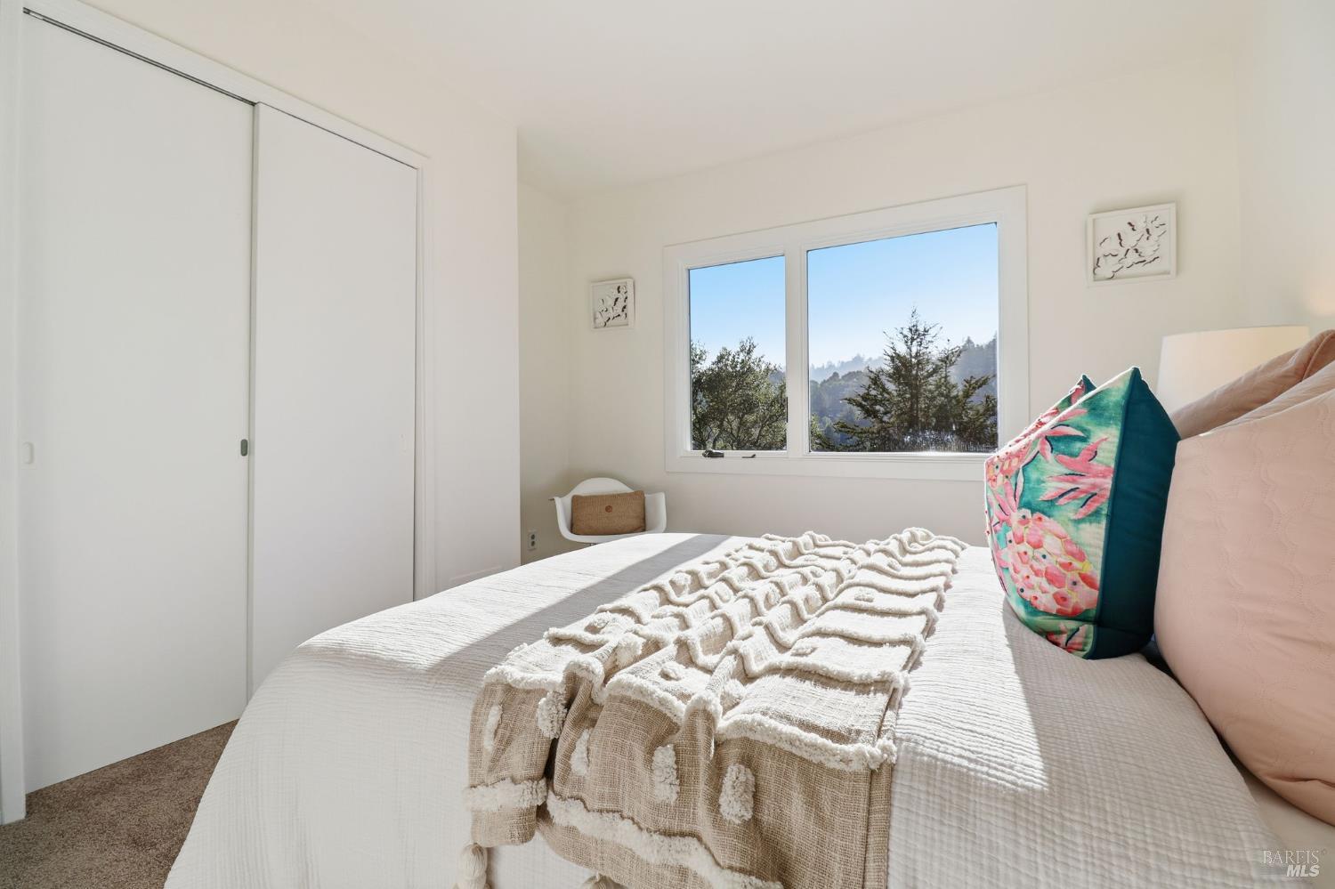 Detail Gallery Image 25 of 54 For 19 Cushing Dr, Mill Valley,  CA 94941 - 4 Beds | 3 Baths