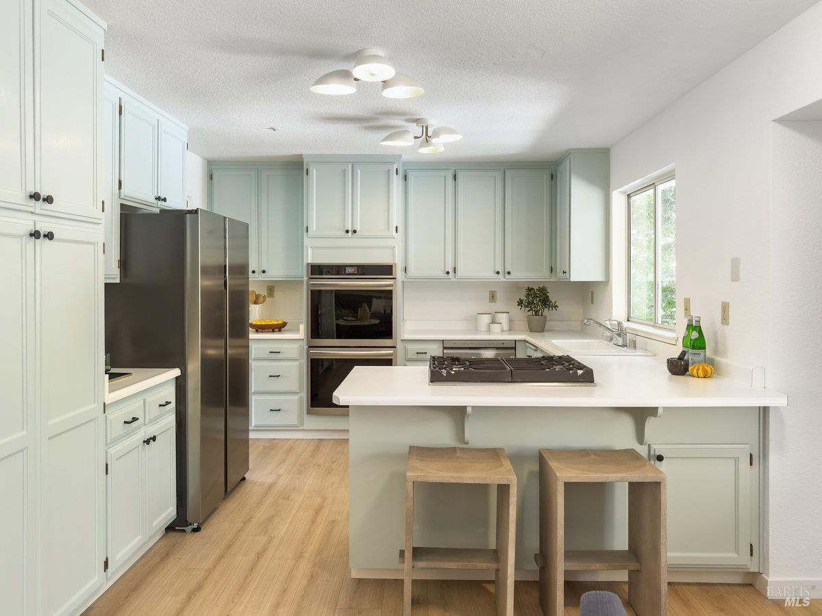 Detail Gallery Image 13 of 47 For 213 Deborah Ct, Novato,  CA 94949 - 4 Beds | 3 Baths