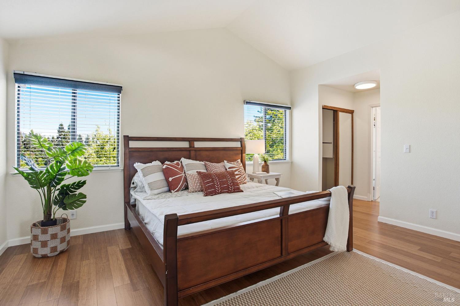 Detail Gallery Image 26 of 43 For 2420 Top Gallant Ct, Fairfield,  CA 94534 - 4 Beds | 2/1 Baths