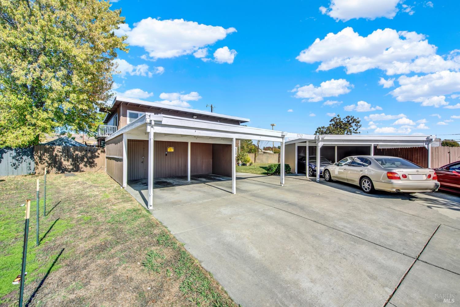 Detail Gallery Image 3 of 27 For 1712 Arthur Ct, Fairfield,  CA 94533 - – Beds | – Baths