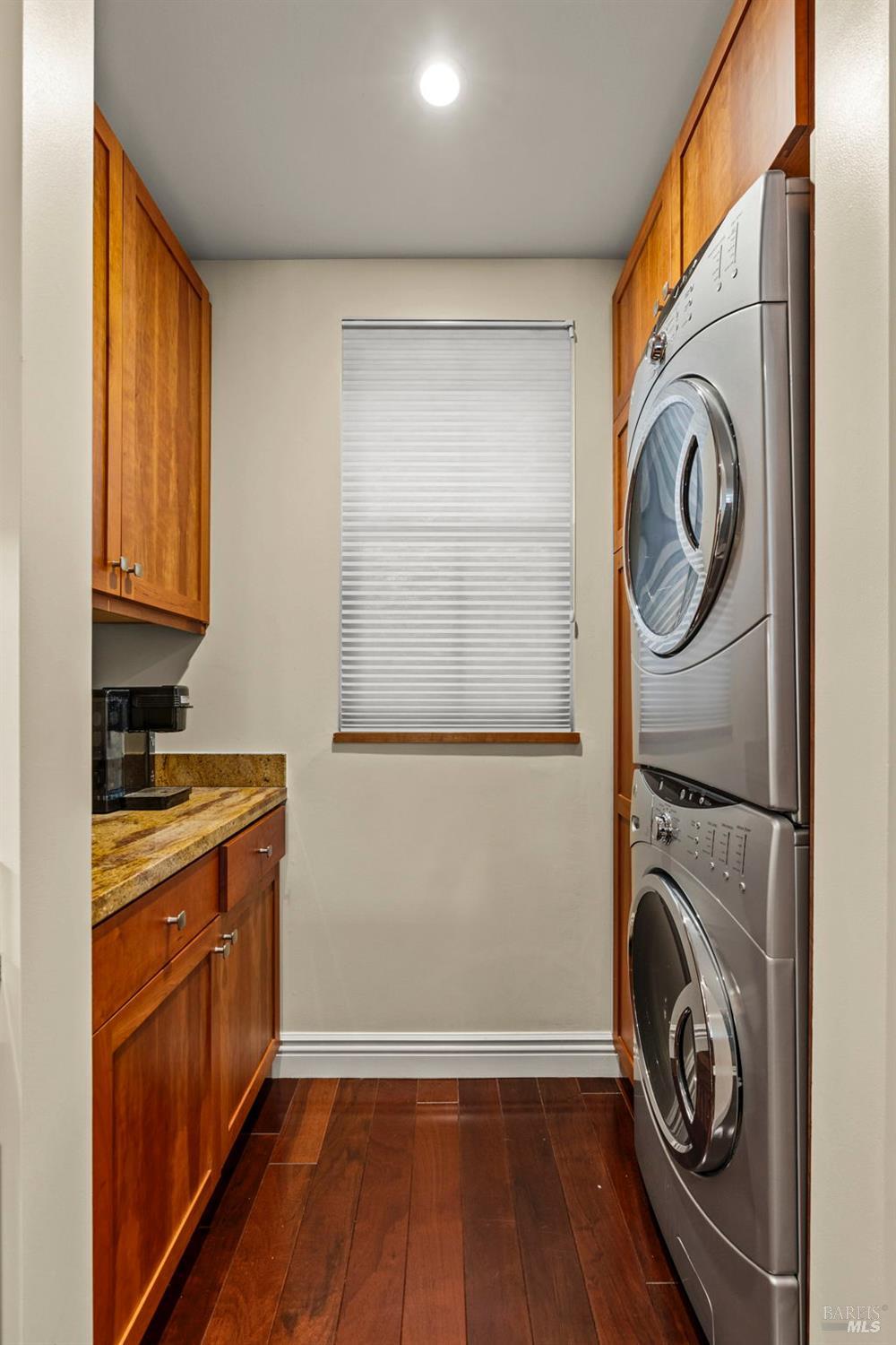 Detail Gallery Image 15 of 26 For 588 Main St #204,  Napa,  CA 94559 - 1 Beds | 1 Baths