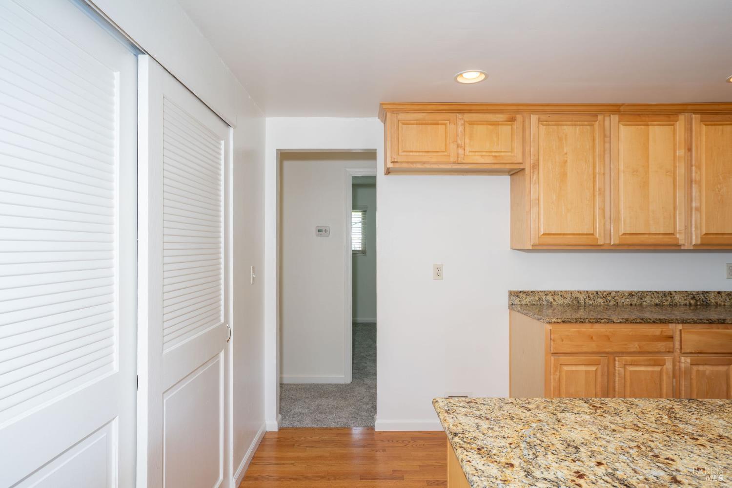 Detail Gallery Image 23 of 64 For 4248 Leafwood Cir, Santa Rosa,  CA 95405 - 3 Beds | 2 Baths