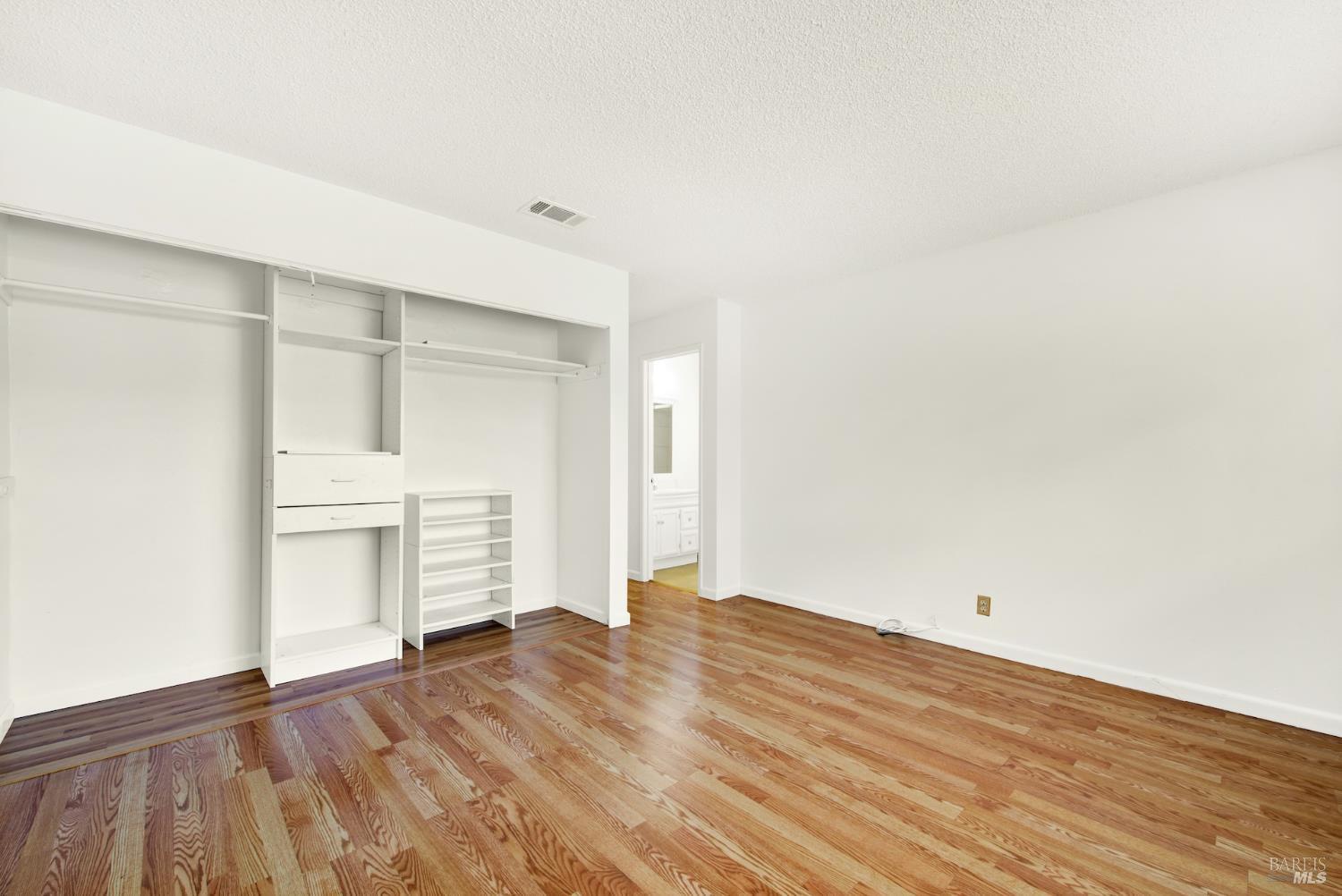 Detail Gallery Image 21 of 28 For 224 De Paul Dr, Vallejo,  CA 94589 - 4 Beds | 2 Baths