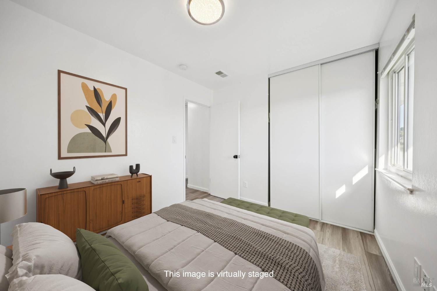 Detail Gallery Image 23 of 42 For 16 Dutton Ct, Sausalito,  CA 94965 - 4 Beds | 2 Baths