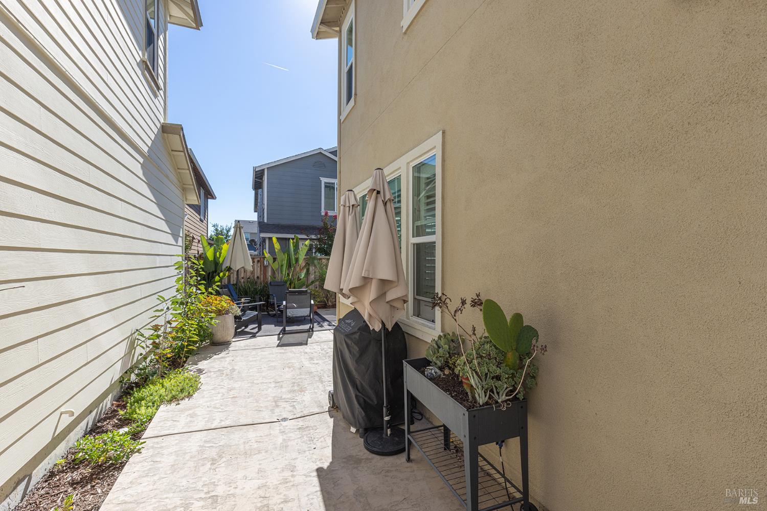 Detail Gallery Image 49 of 49 For 1617 Wildflower Way, Rohnert Park,  CA 94928 - 4 Beds | 2/1 Baths