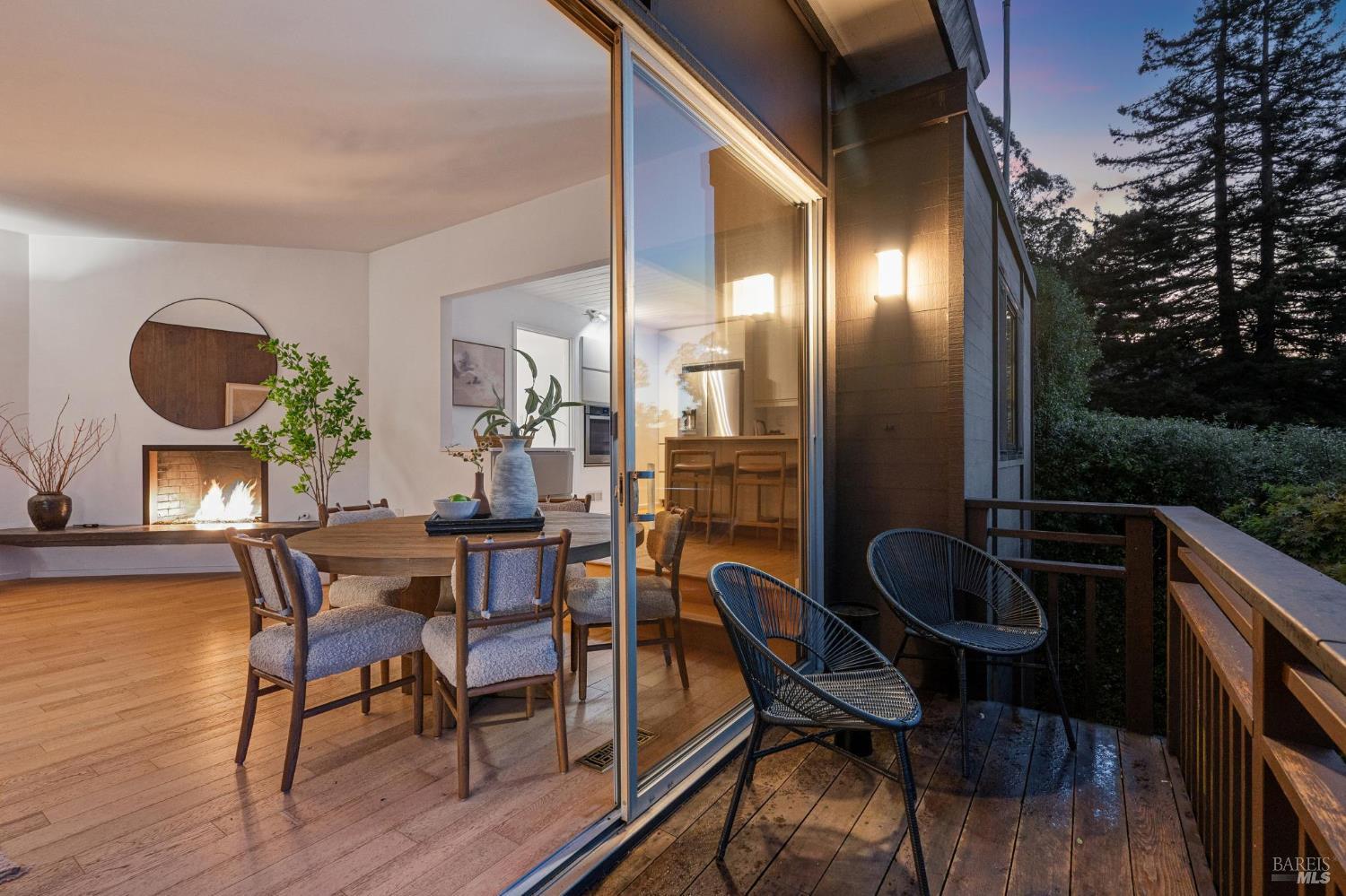 Detail Gallery Image 61 of 68 For 20 Crecienta Dr, Sausalito,  CA 94965 - 3 Beds | 2 Baths