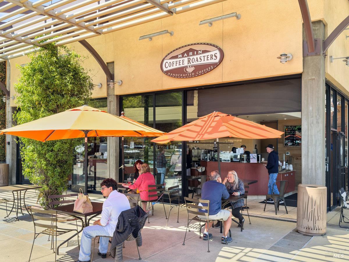 Detail Gallery Image 41 of 47 For 213 Deborah Ct, Novato,  CA 94949 - 4 Beds | 3 Baths