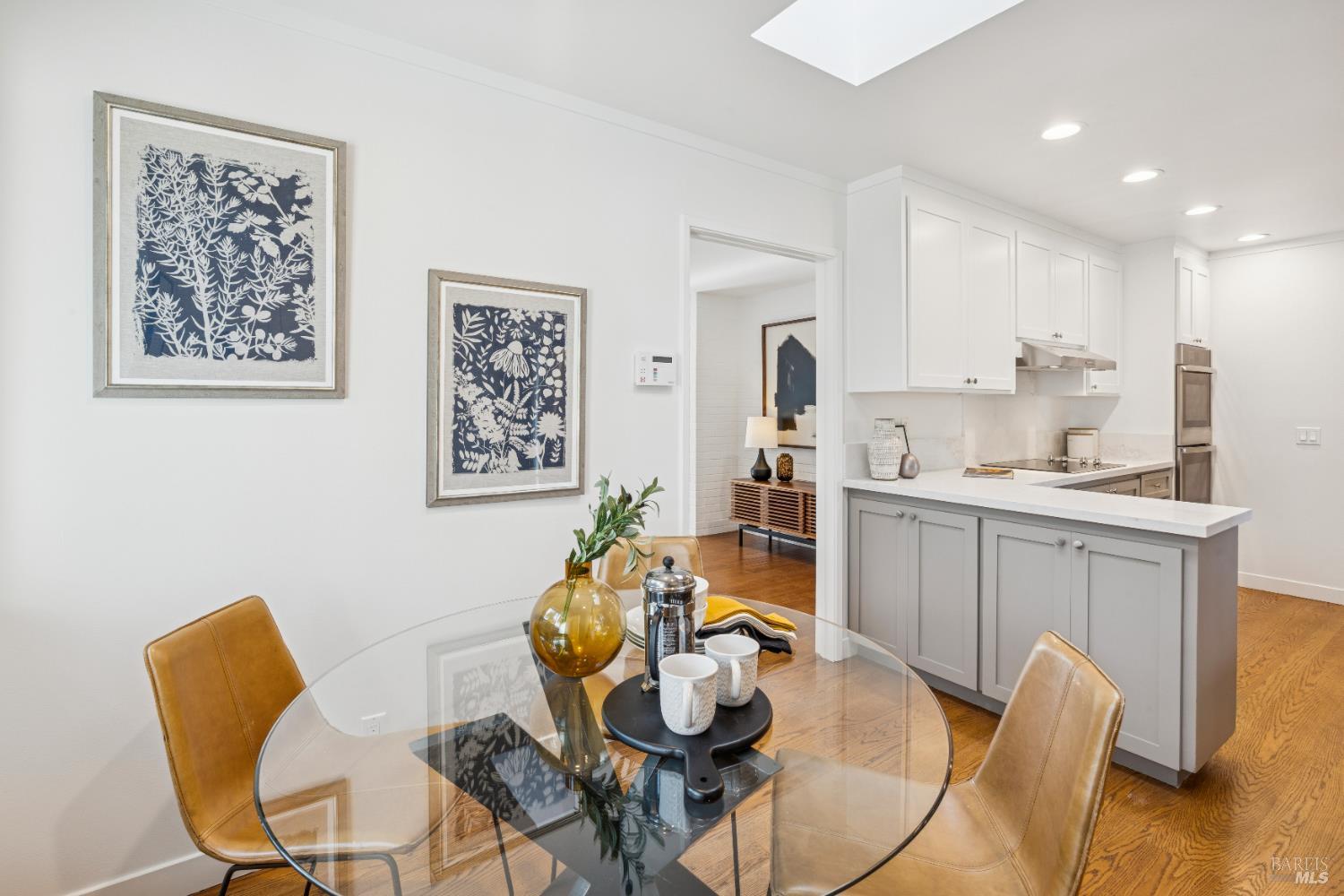 Detail Gallery Image 17 of 57 For 24 Bonnie Banks Way, San Rafael,  CA 94901 - 4 Beds | 3/1 Baths