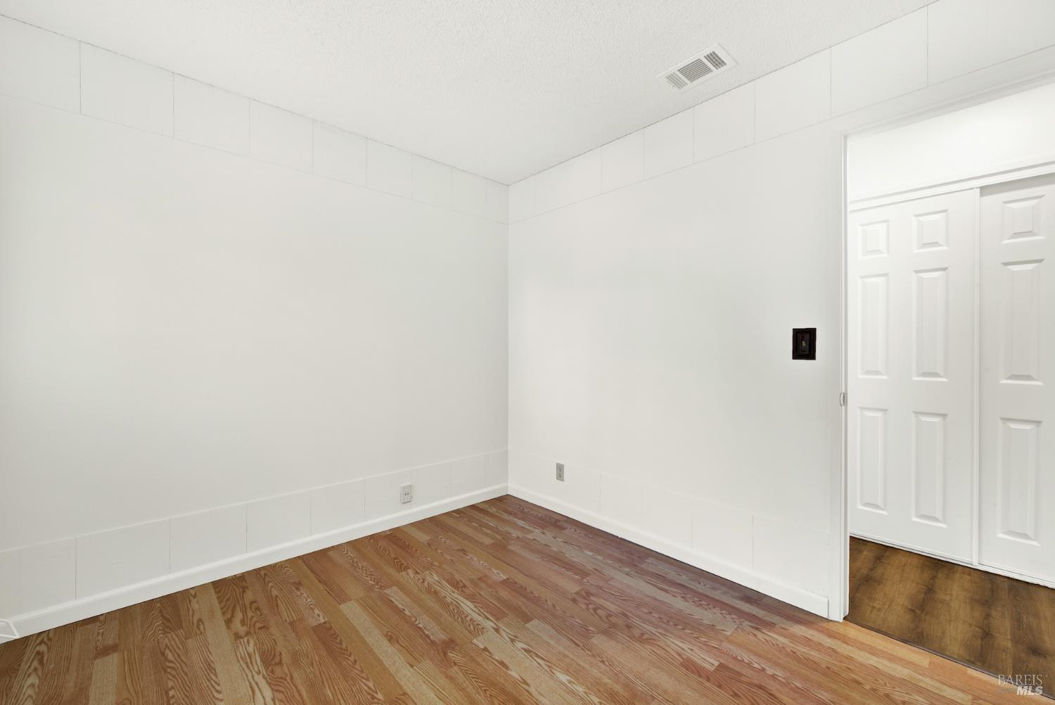 Detail Gallery Image 11 of 28 For 224 De Paul Dr, Vallejo,  CA 94589 - 4 Beds | 2 Baths