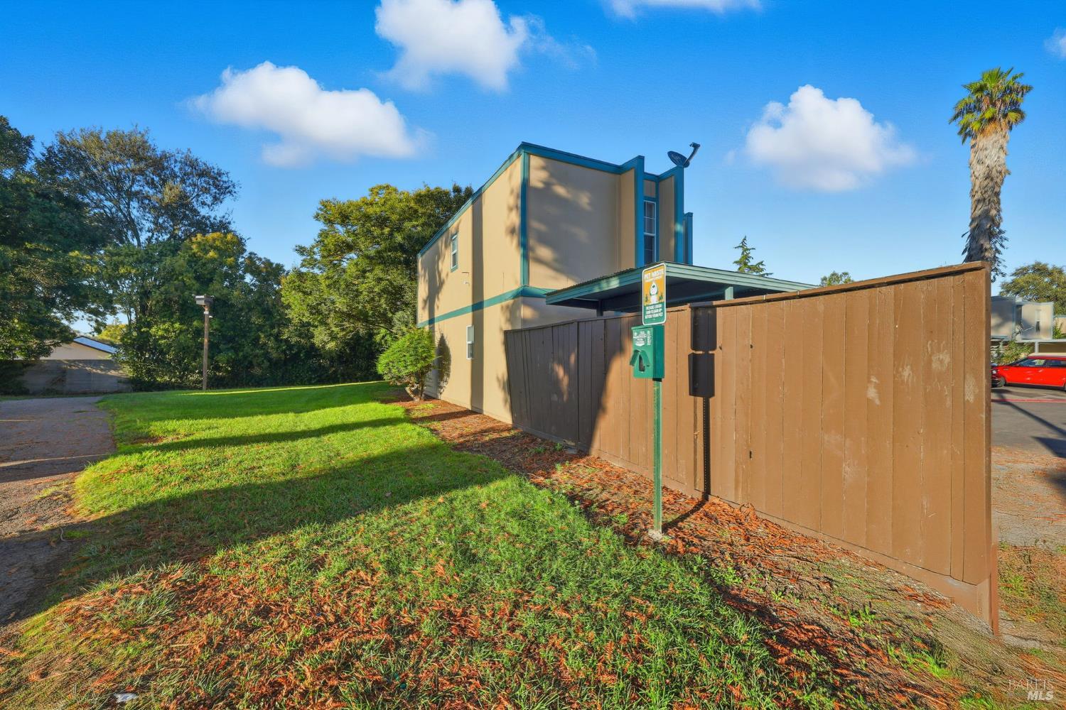 Detail Gallery Image 41 of 43 For 788 Simpson Pl, Santa Rosa,  CA 95401 - 3 Beds | 1/1 Baths