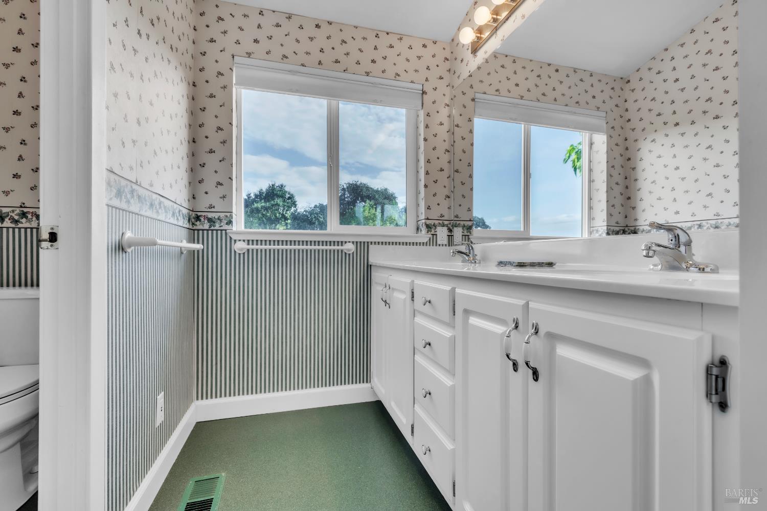 Detail Gallery Image 24 of 28 For 105 Claret Cir, Yountville,  CA 94559 - 2 Beds | 2 Baths