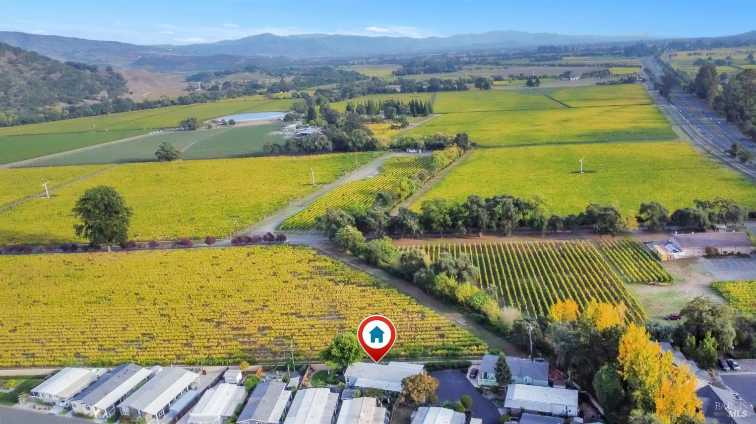 Detail Gallery Image 2 of 28 For 105 Claret Cir, Yountville,  CA 94559 - 2 Beds | 2 Baths