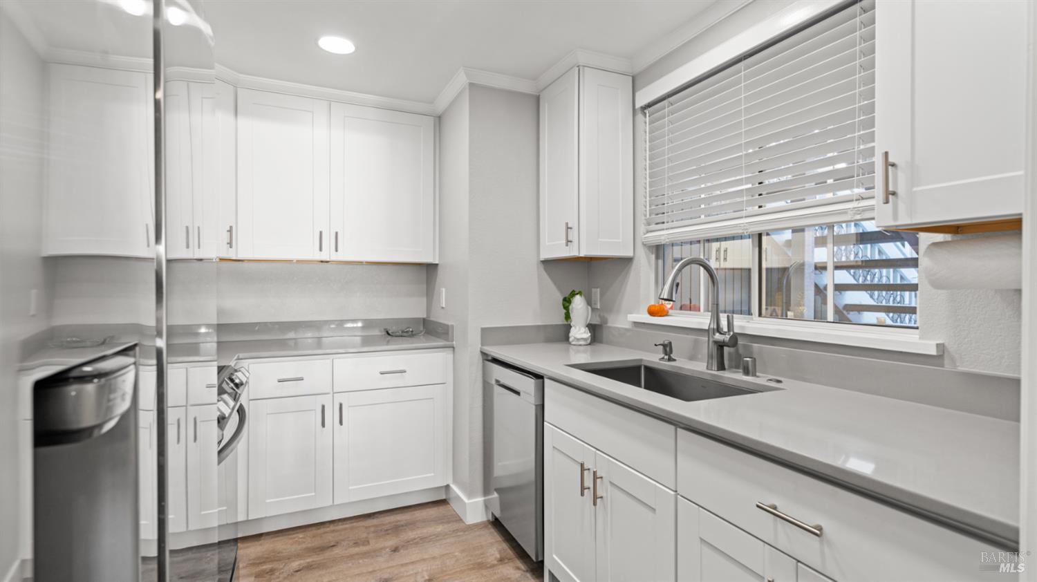 Detail Gallery Image 7 of 20 For 565 Lori Dr #19,  Benicia,  CA 94510 - 2 Beds | 2 Baths