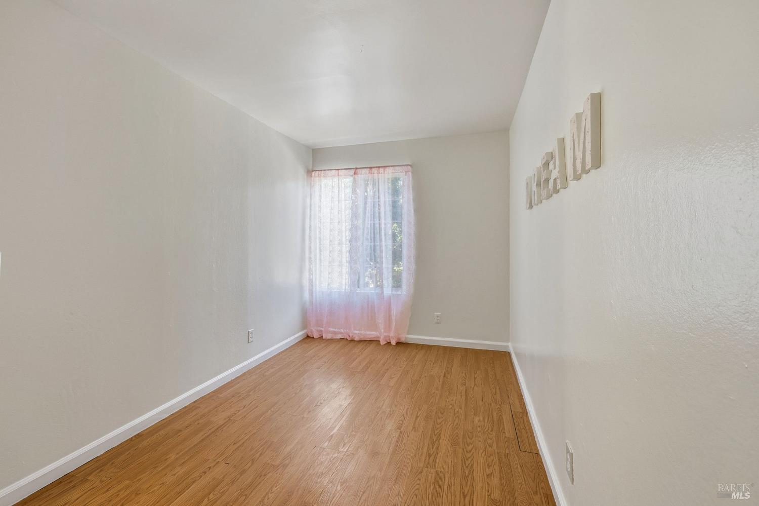 Detail Gallery Image 23 of 43 For 788 Simpson Pl, Santa Rosa,  CA 95401 - 3 Beds | 1/1 Baths