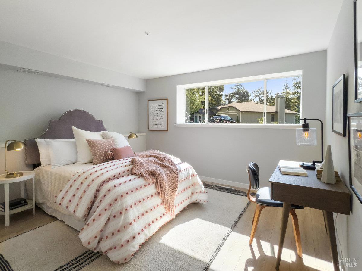 Detail Gallery Image 32 of 47 For 213 Deborah Ct, Novato,  CA 94949 - 4 Beds | 3 Baths