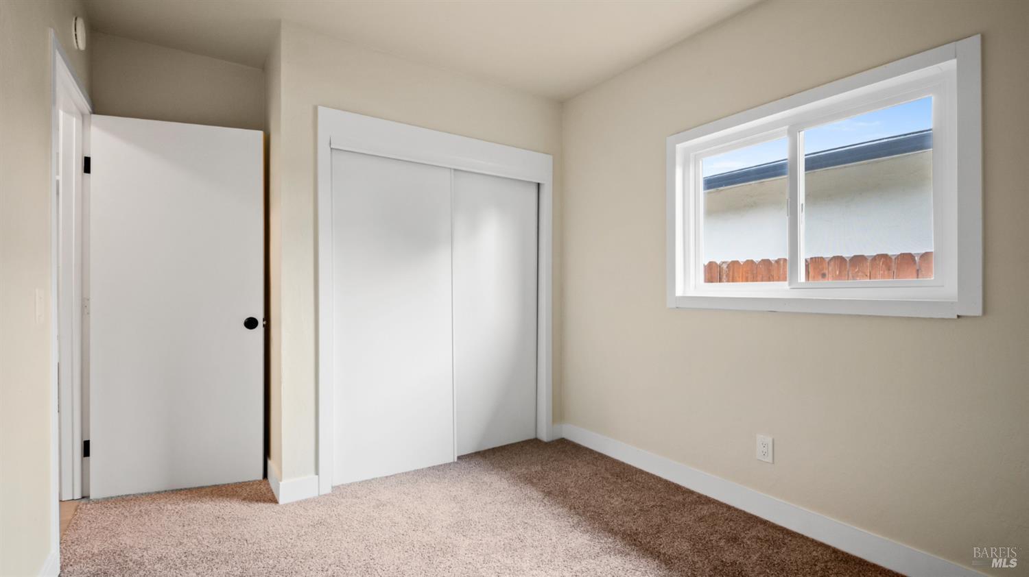 Detail Gallery Image 26 of 38 For 65 Arlington Dr, Petaluma,  CA 94952 - 3 Beds | 2 Baths