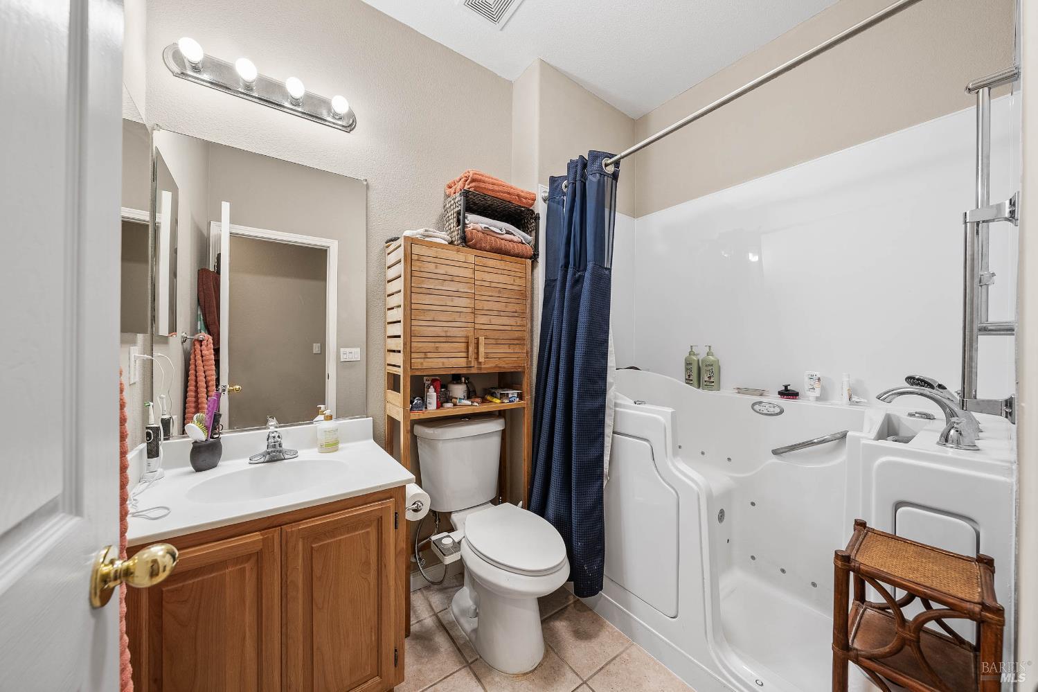 Detail Gallery Image 34 of 59 For 2545 Thistle Creek St, Santa Rosa,  CA 95404 - 3 Beds | 2 Baths