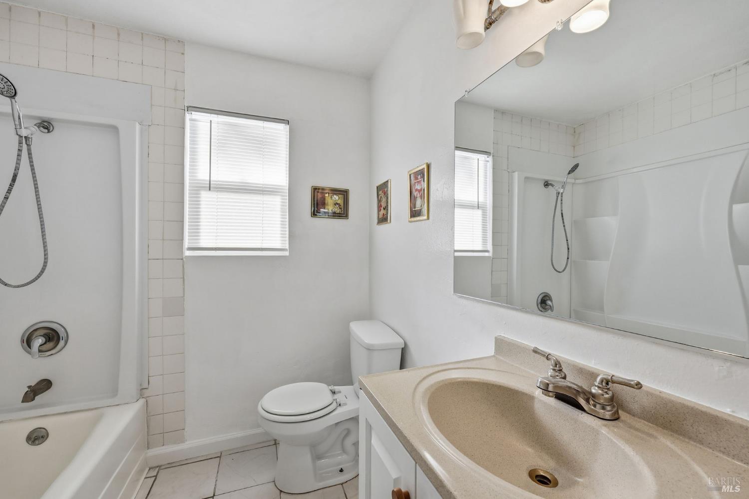 Detail Gallery Image 30 of 43 For 788 Simpson Pl, Santa Rosa,  CA 95401 - 3 Beds | 1/1 Baths