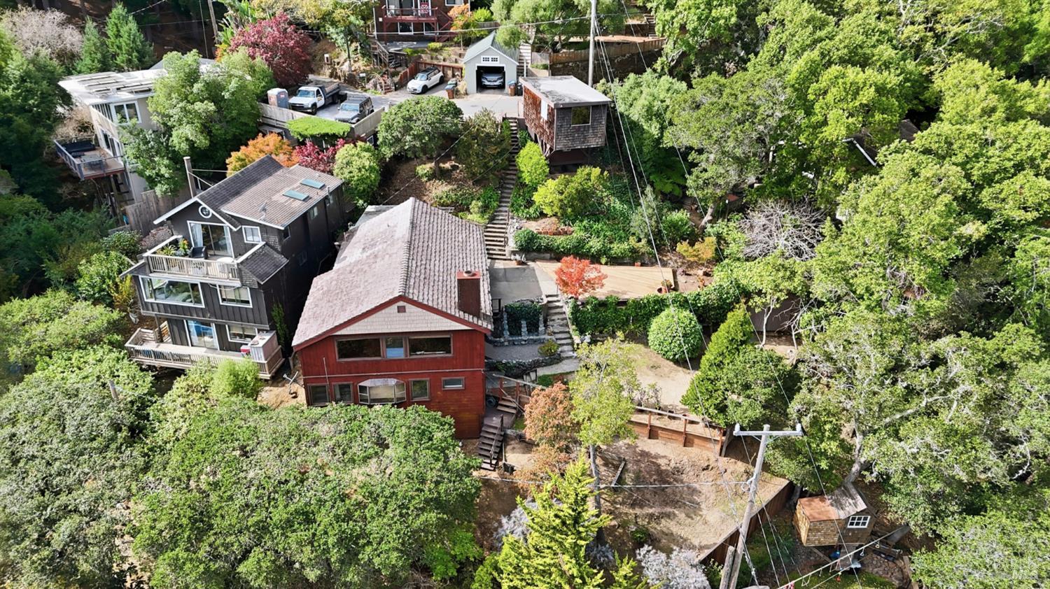 Detail Gallery Image 15 of 43 For 666 Redwood Ave, Corte Madera,  CA 94925 - 3 Beds | 2 Baths