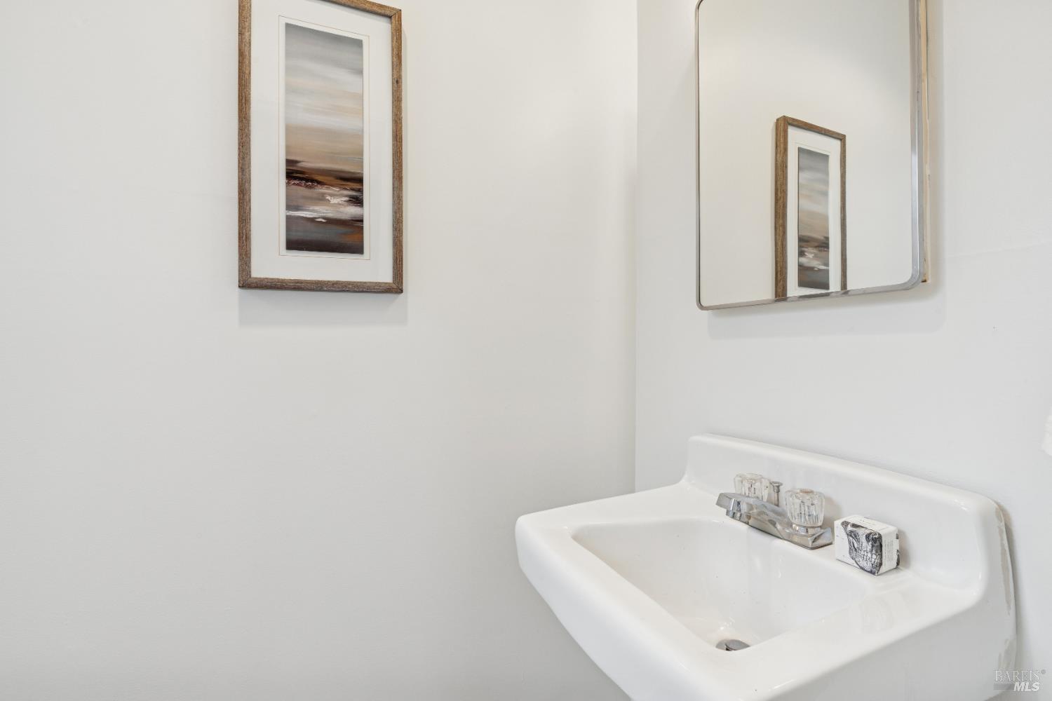 Detail Gallery Image 53 of 57 For 24 Bonnie Banks Way, San Rafael,  CA 94901 - 4 Beds | 3/1 Baths