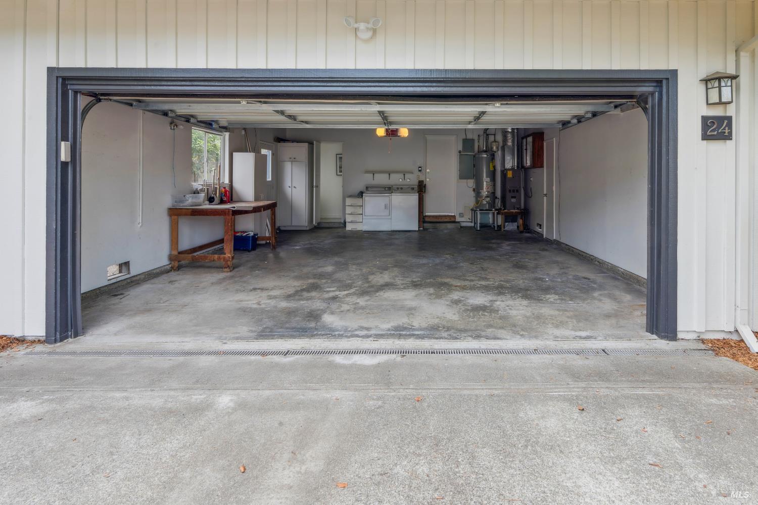 Detail Gallery Image 51 of 57 For 24 Bonnie Banks Way, San Rafael,  CA 94901 - 4 Beds | 3/1 Baths