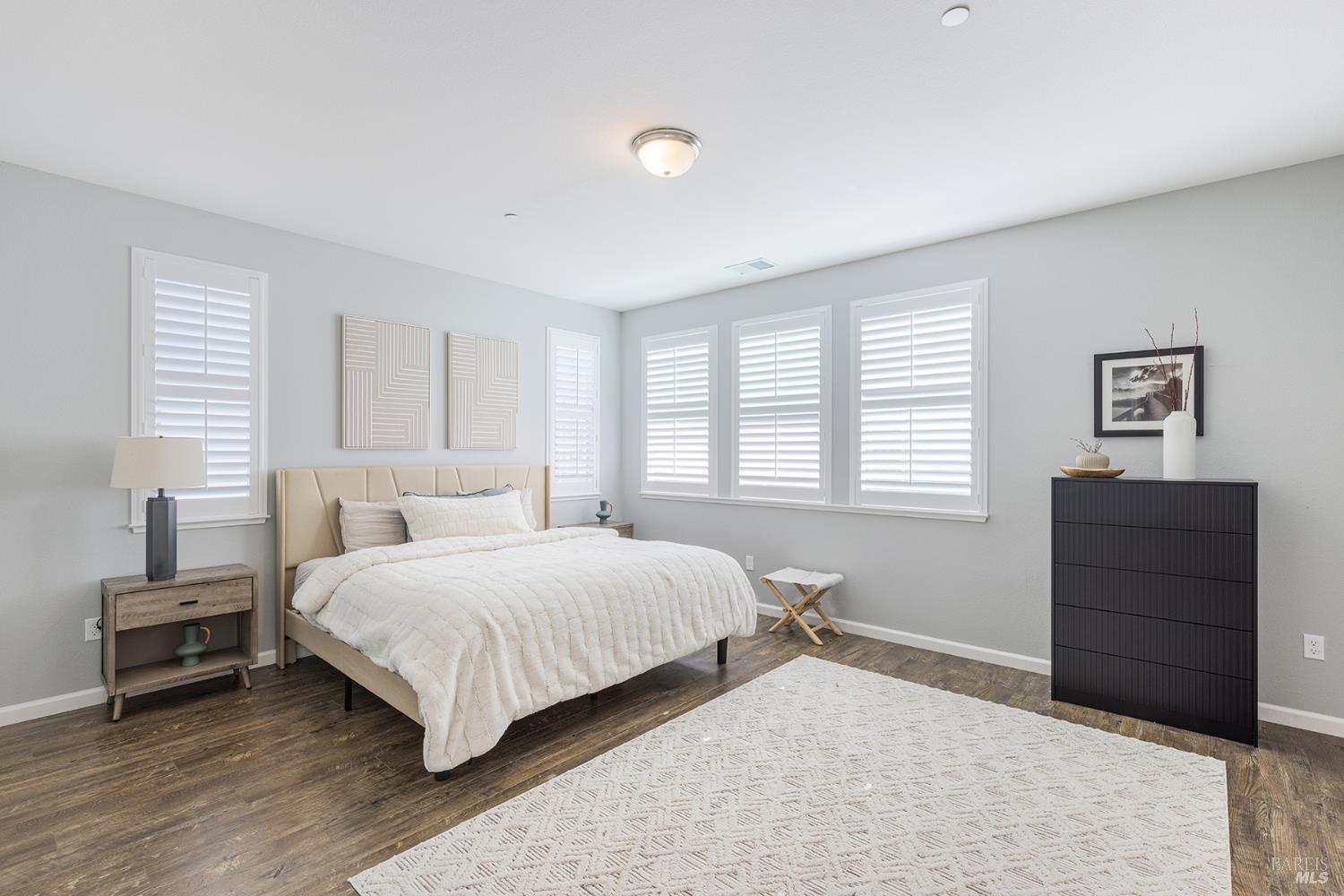 Detail Gallery Image 27 of 49 For 1617 Wildflower Way, Rohnert Park,  CA 94928 - 4 Beds | 2/1 Baths