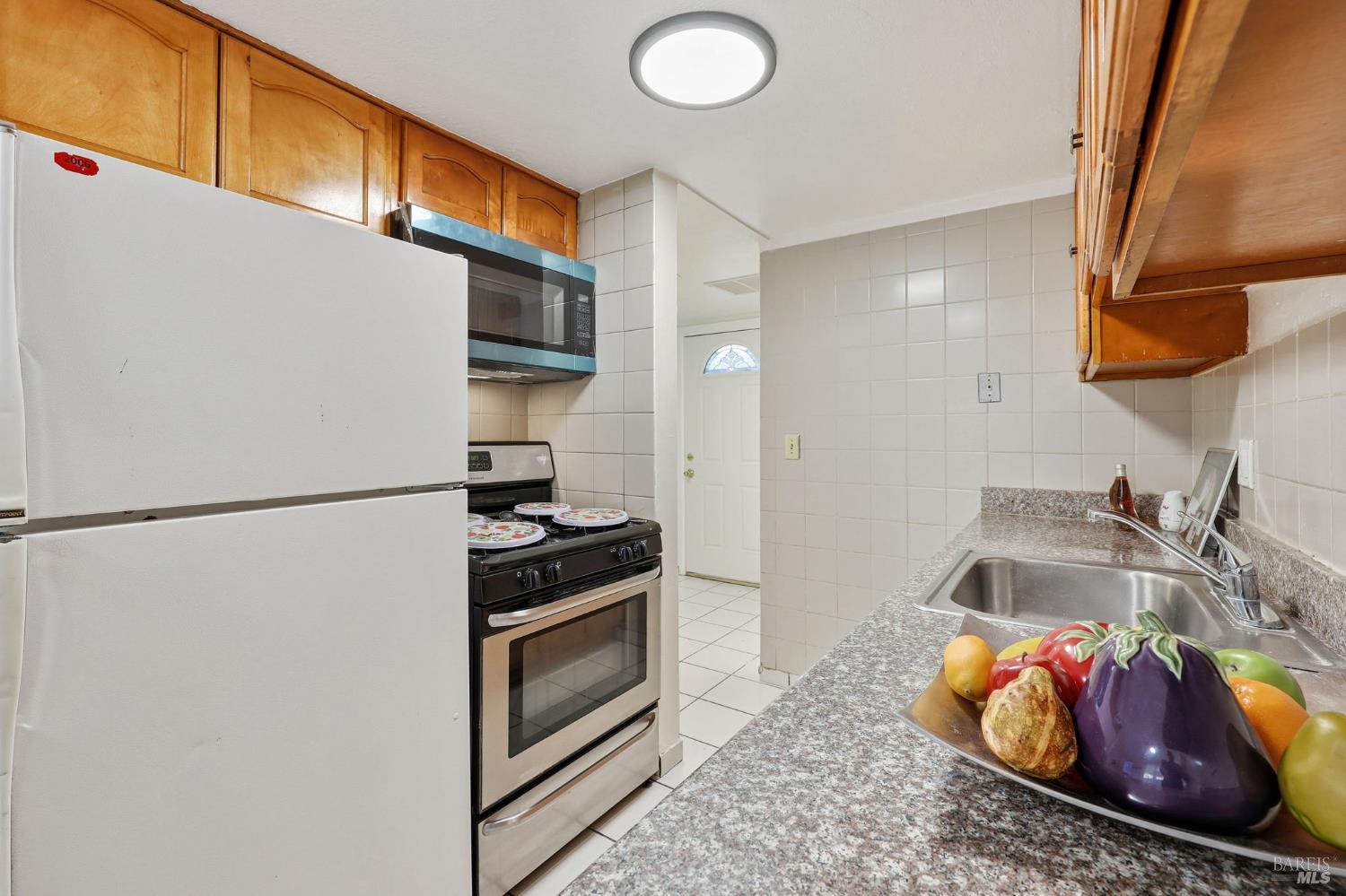 Detail Gallery Image 12 of 43 For 788 Simpson Pl, Santa Rosa,  CA 95401 - 3 Beds | 1/1 Baths