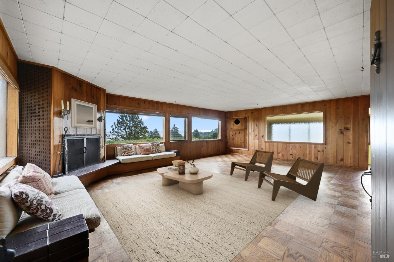 Detail Gallery Image 9 of 43 For 666 Redwood Ave, Corte Madera,  CA 94925 - 3 Beds | 2 Baths