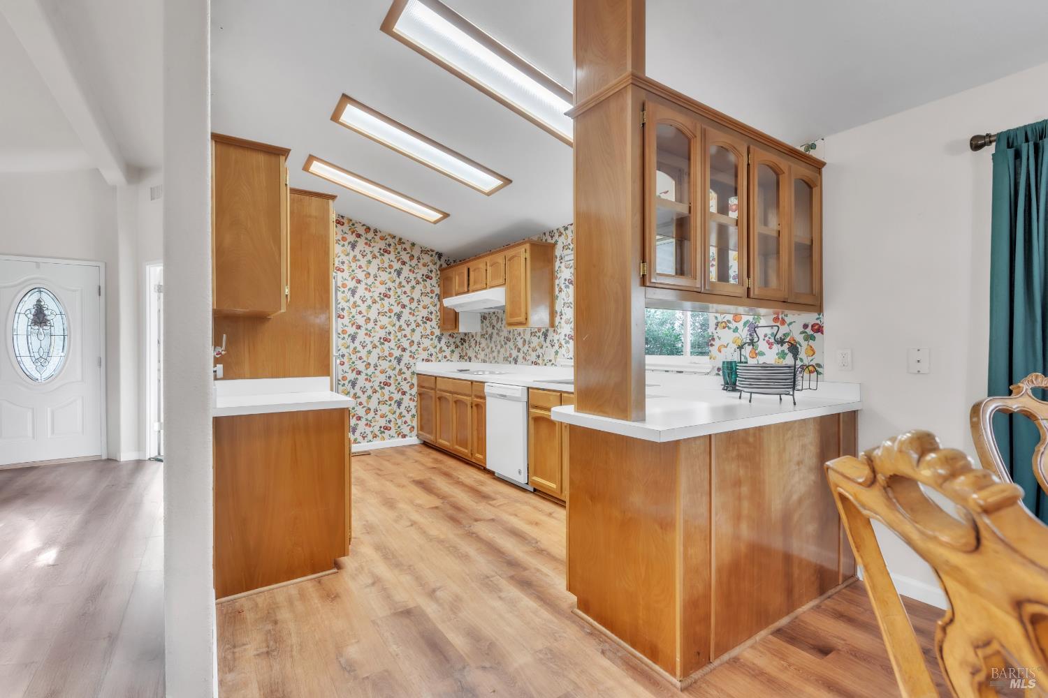 Detail Gallery Image 14 of 28 For 105 Claret Cir, Yountville,  CA 94559 - 2 Beds | 2 Baths