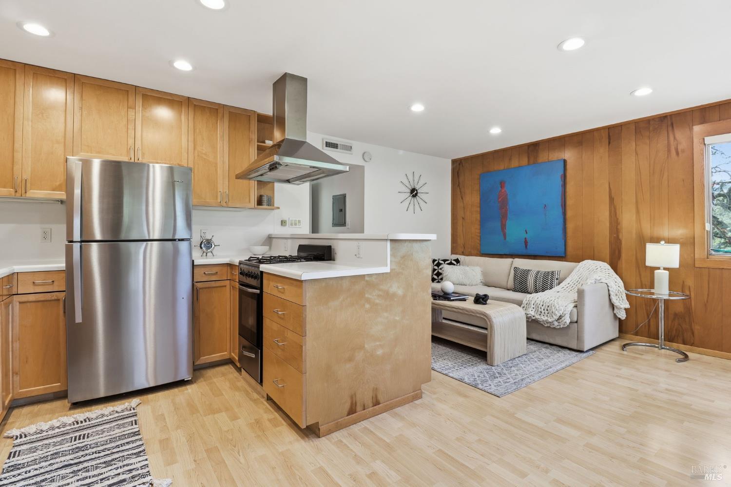 Detail Gallery Image 36 of 54 For 19 Cushing Dr, Mill Valley,  CA 94941 - 4 Beds | 3 Baths