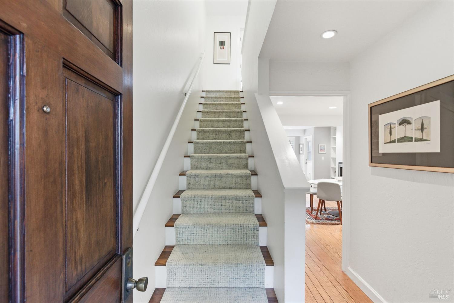 Detail Gallery Image 24 of 47 For 52 Park Ter, Mill Valley,  CA 94941 - 2 Beds | 1/1 Baths