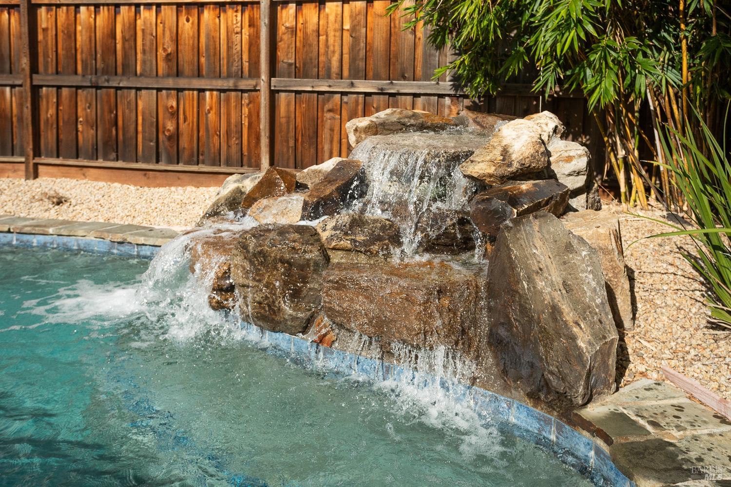 Detail Gallery Image 50 of 68 For 1440 Folsom Downs Cir, Dixon,  CA 95620 - 5 Beds | 3/1 Baths