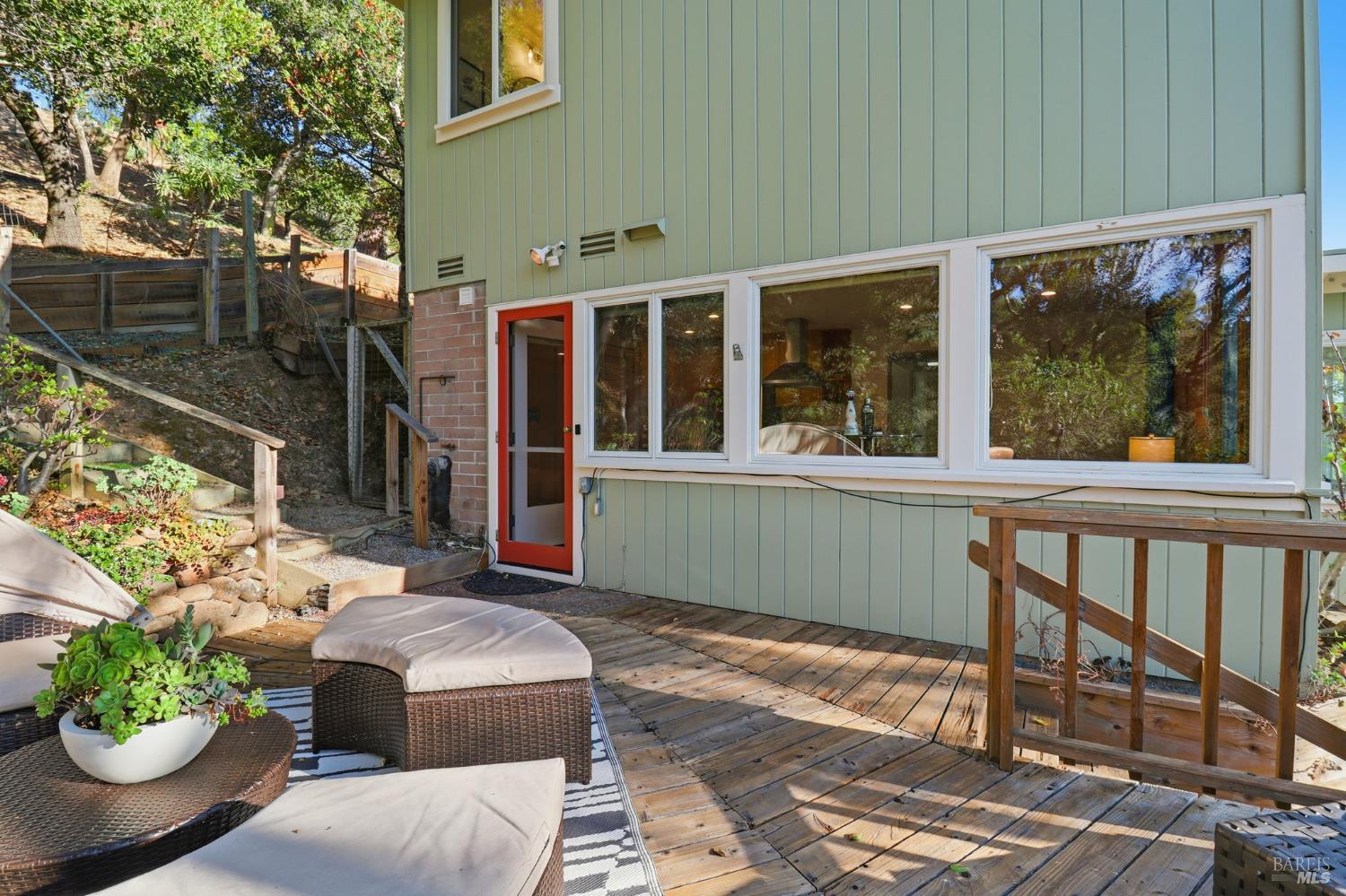 Detail Gallery Image 44 of 54 For 19 Cushing Dr, Mill Valley,  CA 94941 - 4 Beds | 3 Baths