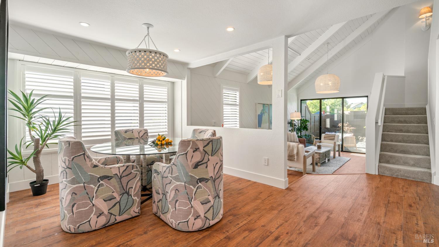 Detail Gallery Image 9 of 34 For 1320 North St #33,  Santa Rosa,  CA 95404 - 2 Beds | 2 Baths