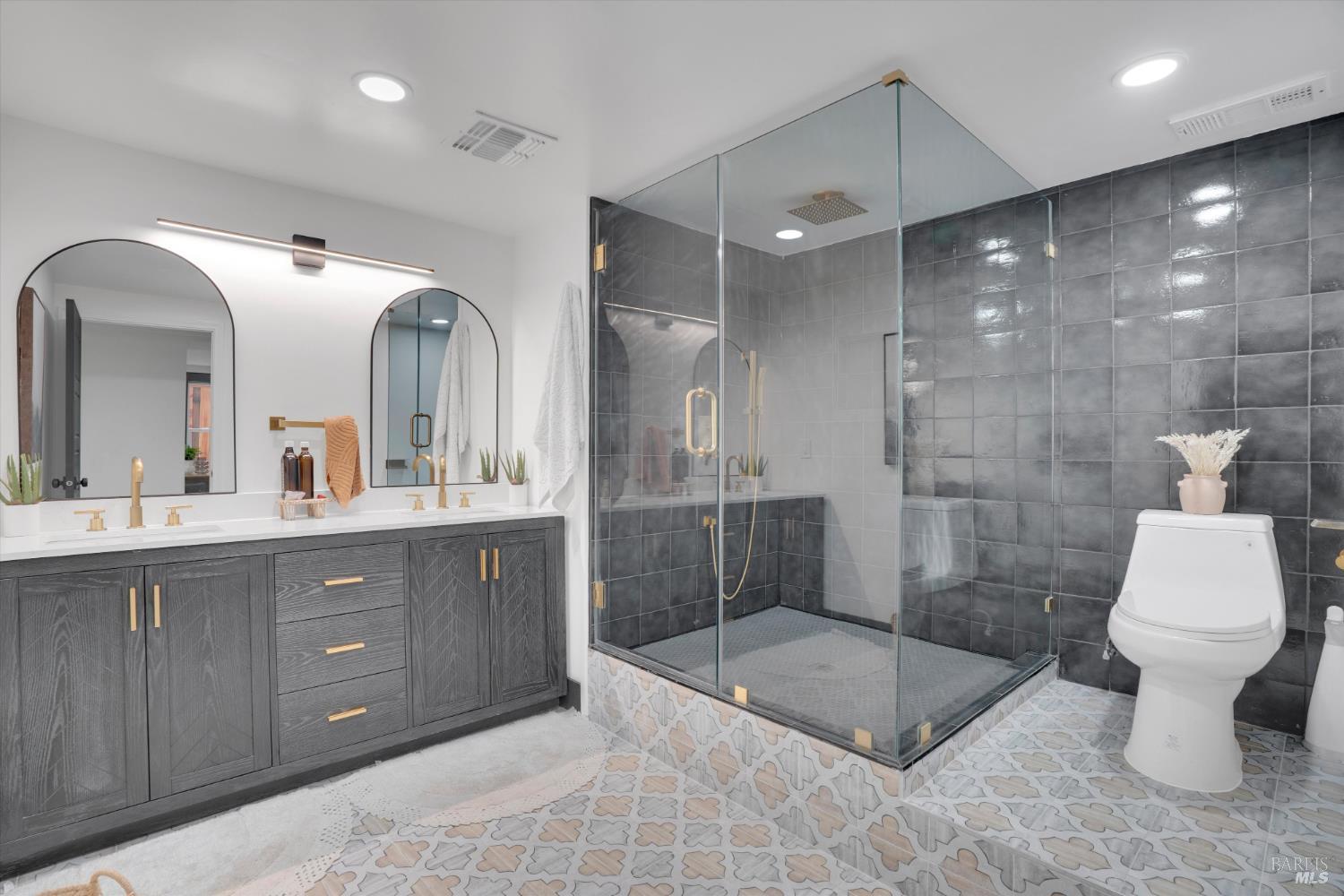 Detail Gallery Image 40 of 57 For 431 Brown St, Napa,  CA 94559 - 5 Beds | 2 Baths