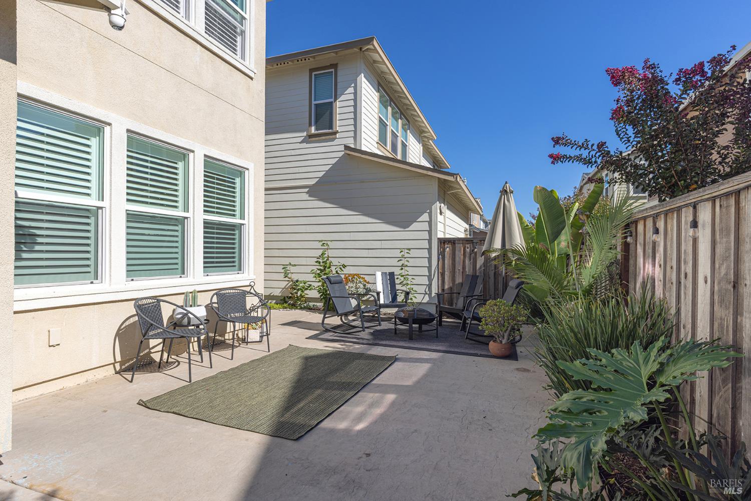 Detail Gallery Image 47 of 49 For 1617 Wildflower Way, Rohnert Park,  CA 94928 - 4 Beds | 2/1 Baths