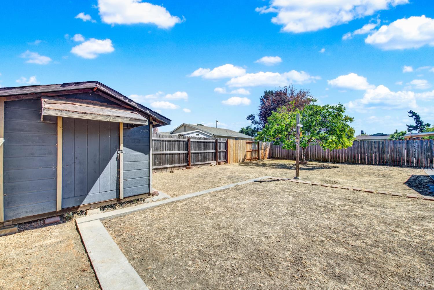 Detail Gallery Image 24 of 28 For 224 De Paul Dr, Vallejo,  CA 94589 - 4 Beds | 2 Baths