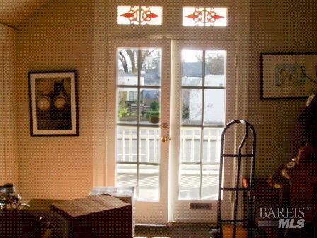 Detail Gallery Image 11 of 24 For 703 Jefferson St, Napa,  CA 94559 - – Beds | – Baths