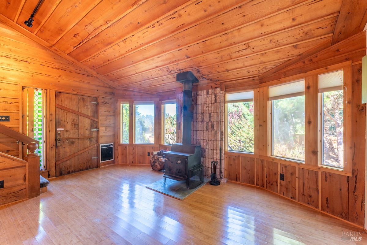 Detail Gallery Image 5 of 34 For 9001 N Highway 1 Unkn, Mendocino,  CA 95460 - 2 Beds | 0 Baths