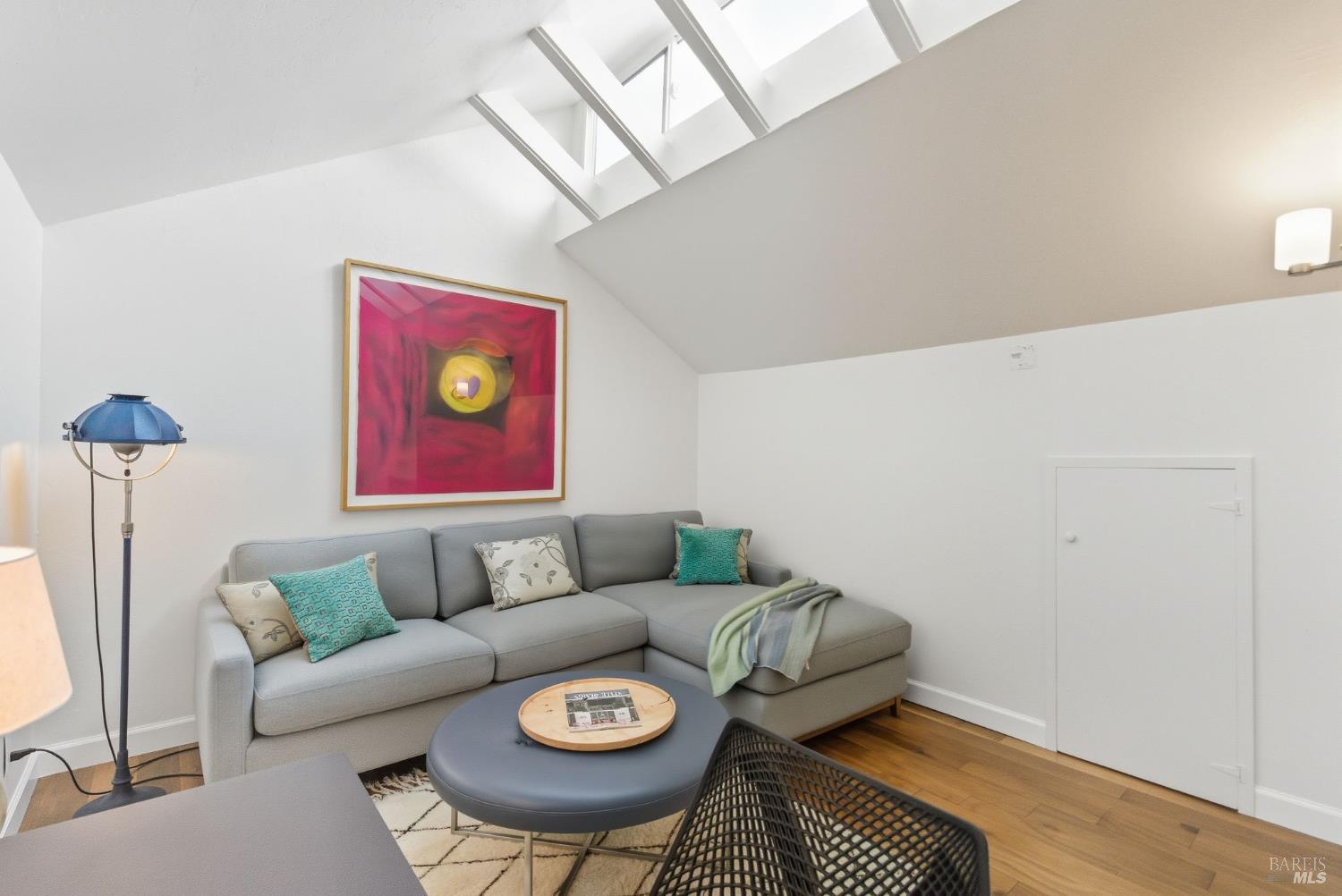 Detail Gallery Image 40 of 47 For 52 Park Ter, Mill Valley,  CA 94941 - 2 Beds | 1/1 Baths