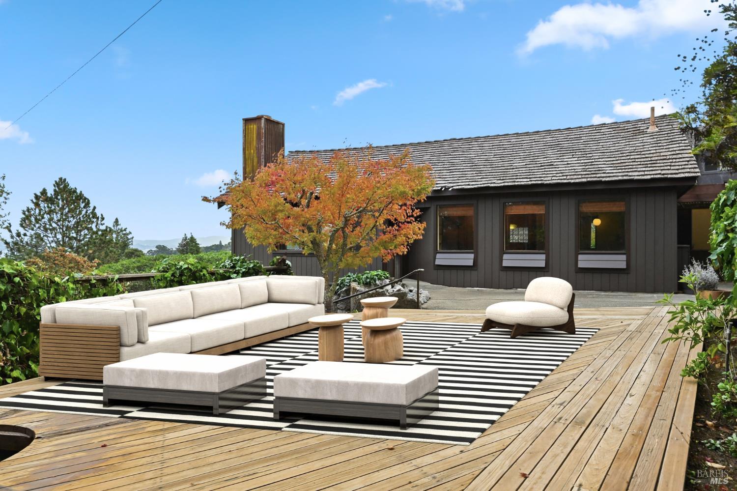 Detail Gallery Image 12 of 43 For 666 Redwood Ave, Corte Madera,  CA 94925 - 3 Beds | 2 Baths