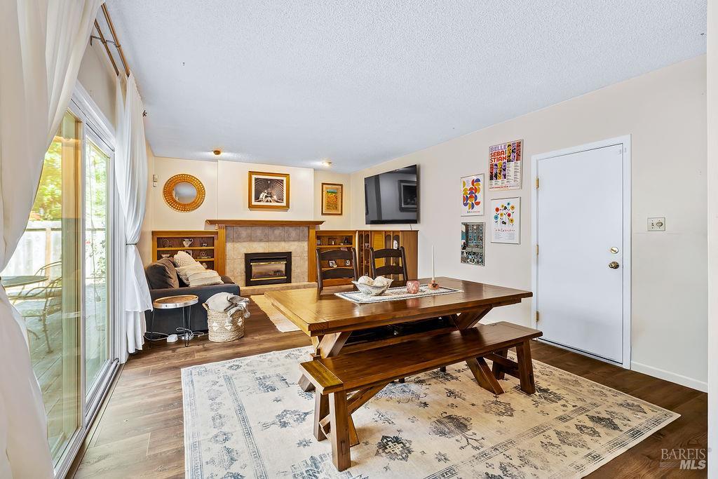 Detail Gallery Image 13 of 75 For 2635 Canterbury Dr, Santa Rosa,  CA 95405 - 3 Beds | 2 Baths